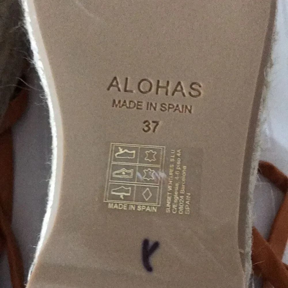 Anthropologie x Alohas Paw Paw Sprits Platform  Sandals size 37